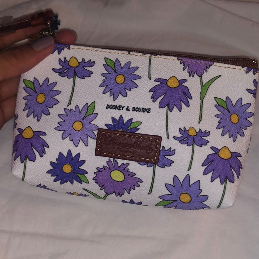 Dooney& Bourke cosmetic bag